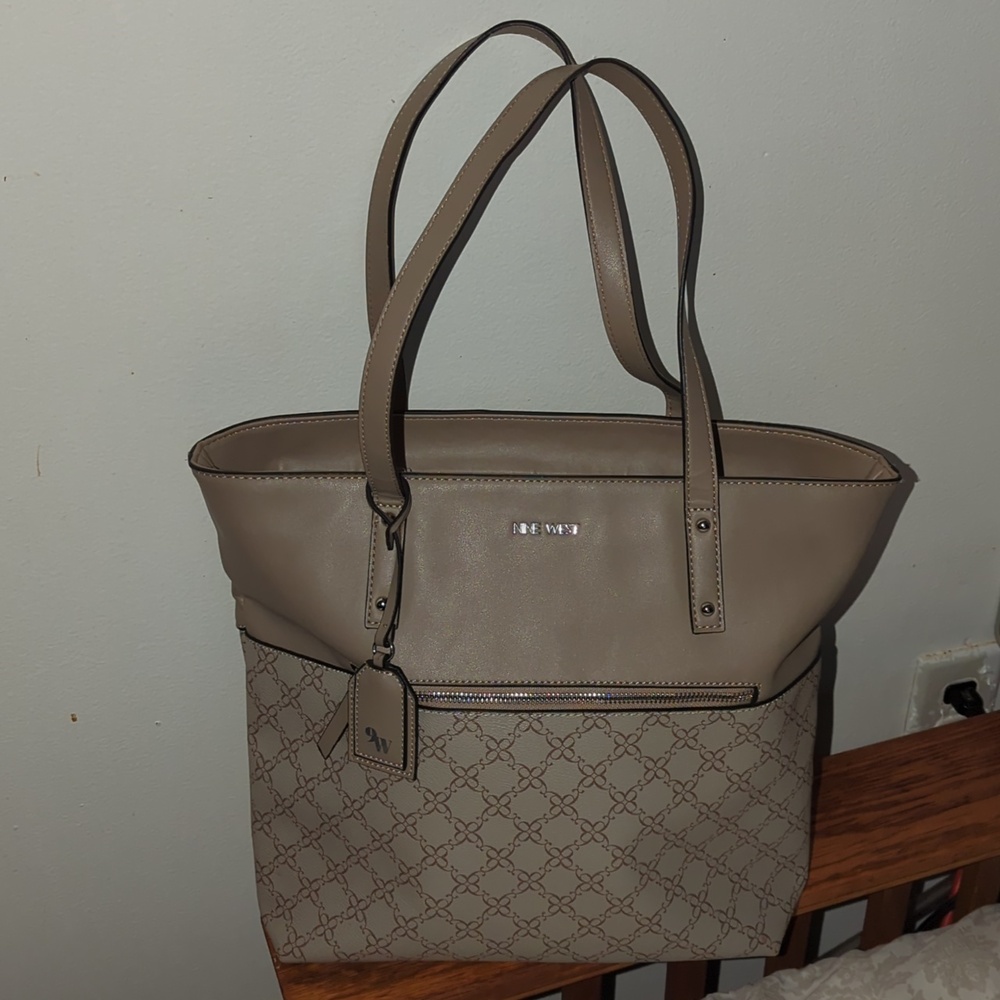 Tote